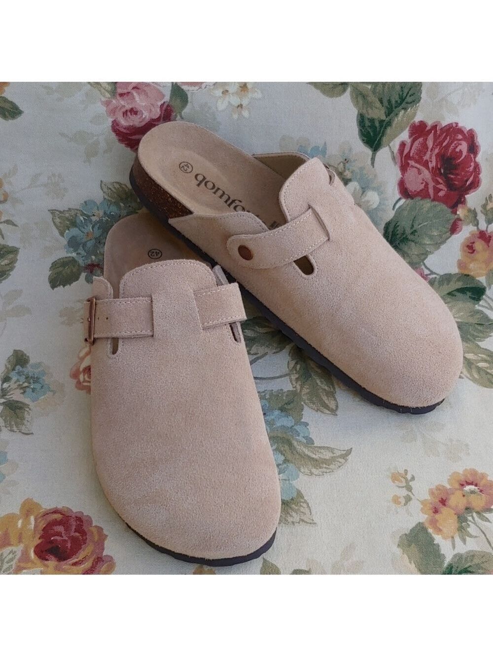Qomfort Suede Tan Leather Clogs Slip-On Shoes Women's size US 10 Euro 42 NWOT - Picture 3 of 17
